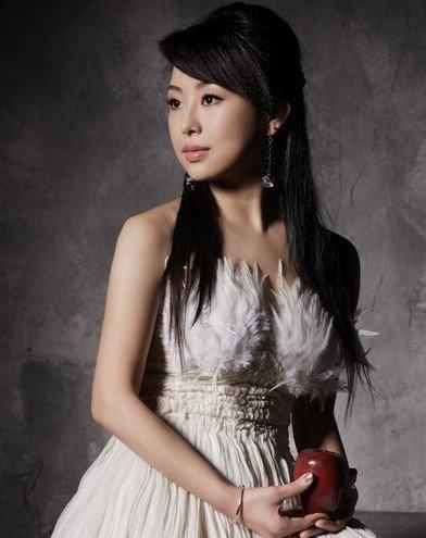 潘晓婷胸部