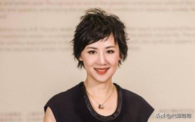 ​主持人王津元个人资料简历（如今52岁的王津元很幸福）
