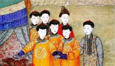 ​从当时的后妃排位来看，豫妃的地位为何比香妃还要高？