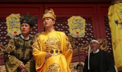​万历皇帝连续30年不上朝，怎么管理朝政？