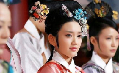 ​在中国古代的后宫中，妃子又是如何得到皇上的宠幸？