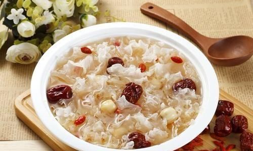 银耳含胶原蛋白,银耳含有胶原蛋白多吗图5
