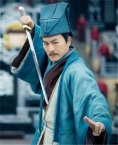 ​岳不群练的什么武功（笑傲江湖中岳不群武功水平怎么样）