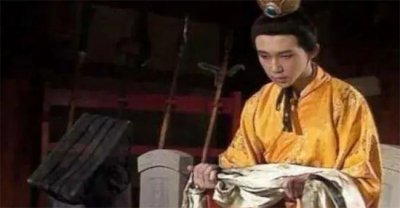 ​汉献帝是真的被曹操所挟持的吗