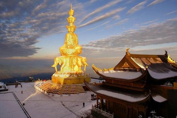 中国最灵验的四大寺庙，四个佛教圣地（礼佛的同时欣赏美景）