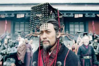 ​赢稷熬死十五个王，在位时间56年，是个命硬的皇帝