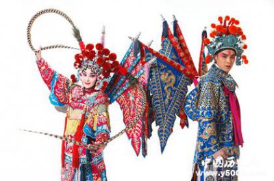 ​京剧的生旦净丑是什么意思，京剧的唱念做打什么意思