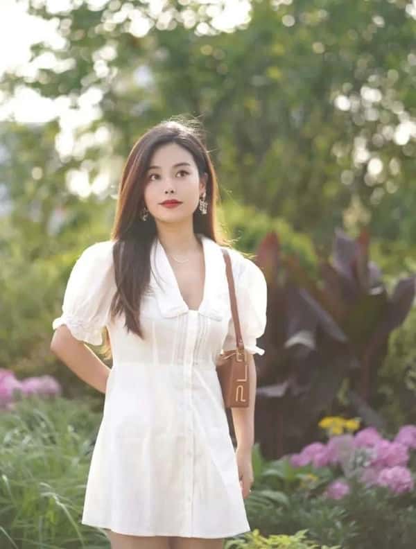 女士包包什么牌子好又不贵（什么牌子的包包好看又高档又实惠）