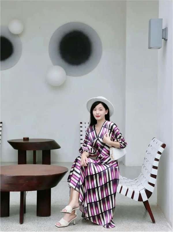 女士包包什么牌子好又不贵（什么牌子的包包好看又高档又实惠）