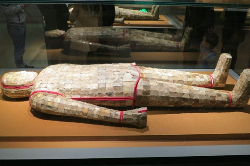 金缕玉衣里面有人吗?仔细揭秘金缕玉衣的构造
