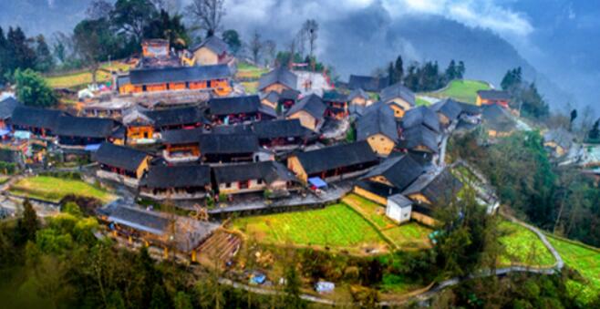 十八洞村隶属于湖南省什么地方，十八洞村在哪里