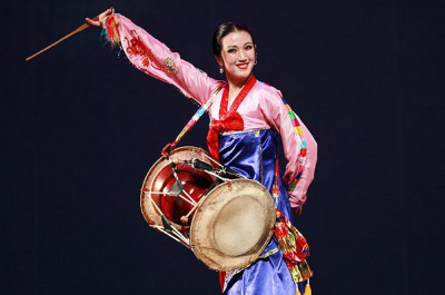 ​长鼓舞是哪个民族的舞蹈，长鼓舞是瑶族和朝鲜族的舞蹈