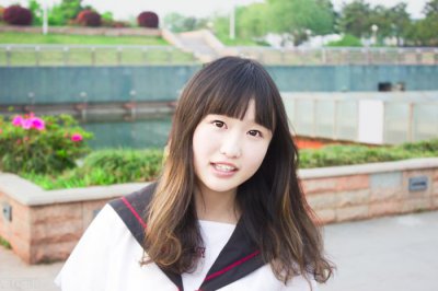​跟女孩子聊天技巧幽默，如何学会幽默地跟女生聊天
