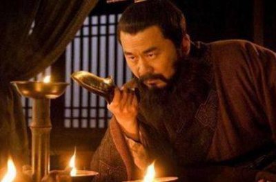 ​毛玠是如何在曹操手下为官的