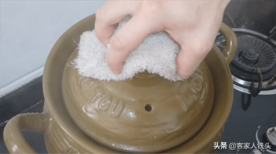 ​乌骨鸡炖什么有营养(乌骨鸡怎么炖汤好吃营养)