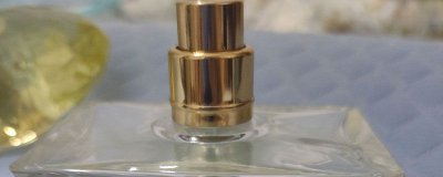 ​香水过了保质期还能用吗?