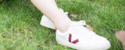 ​鞋子压脚背怎么办