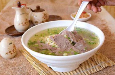 ​教你如何做出香喷喷的牛肉汤