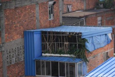 ​房仓房和铁皮房有什么区别