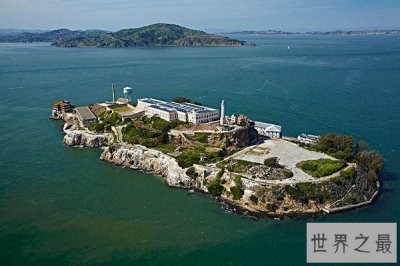 ​美国最严密的监狱:旧金山恶魔岛监狱,四面都是海和鲨鱼
