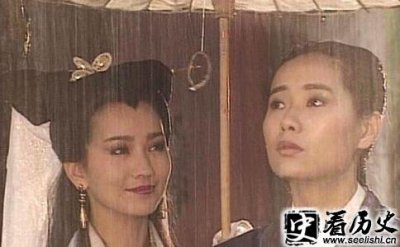 ​新白娘子传奇中许仙借伞的情节