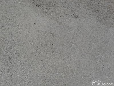 ​水泥起砂地面如何修复 水泥地面起砂怎么办？老工头轻松就搞定了