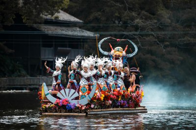​龙船节是哪个民族的节日(传统端午节、苗族龙船节 锦绣中华端午活动氛围感拉满)