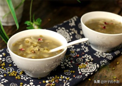 ​绿豆汤正确做法（绿豆汤“最正确”做法！到底能不能用铁锅煮？如何10分钟开花