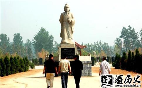 庄子雕像