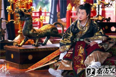 ​帝后之死：霍氏阴云下的大汉后宫