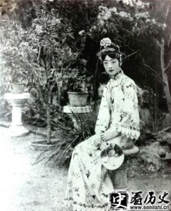 ​清朝皇后婉容有孩子吗 婉容的孩子是谁的