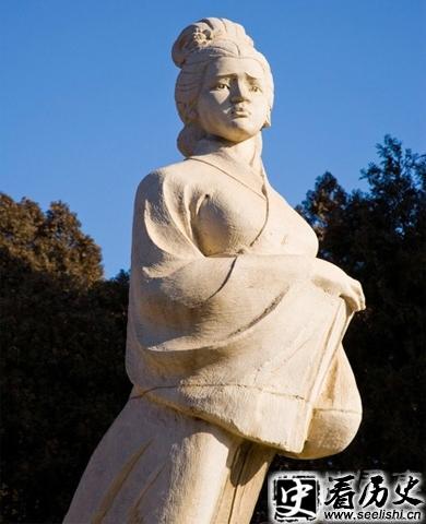 孟姜女雕像