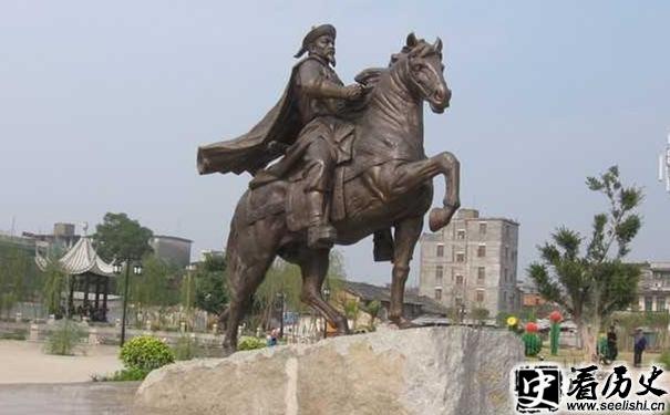 刘永福雕塑