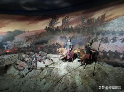 ​白起坑杀40万赵军(长平之战，40万被坑杀赵军为何没反抗？考古发现白起使诈真