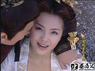 ​让北宋两个皇帝相互残杀的花蕊夫人有多美?