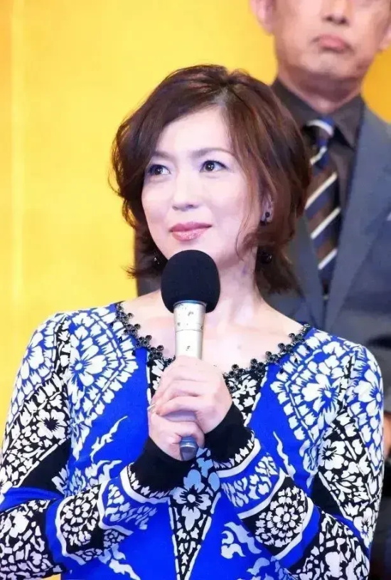 完美美人若村麻由美ins图集：温润大气、沁人心脾