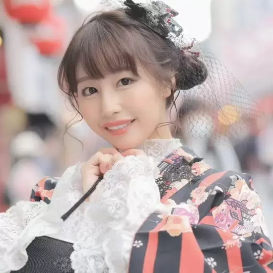 开放大胆的彩美旬果美图分享，富山第一深情！