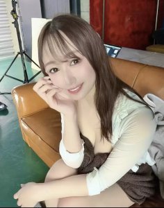 ​绝非池中物的悠纱ありす美图分享，一顾就倾人国！