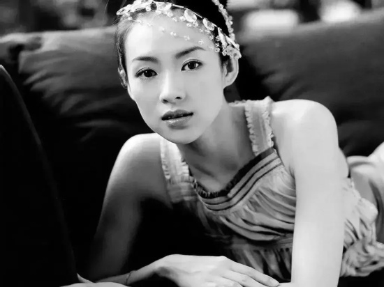 亚洲天后章子怡，背后的实力不仅仅是惊艳好莱坞