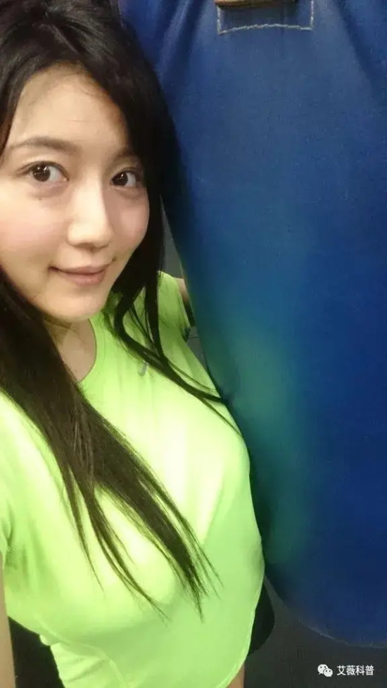 温润如玉的姬野尤里写真分享，神奈川紫丁香！
