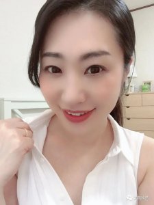 ​业界演技教科书佐伯かのん美图分享，颜值与演技并存！