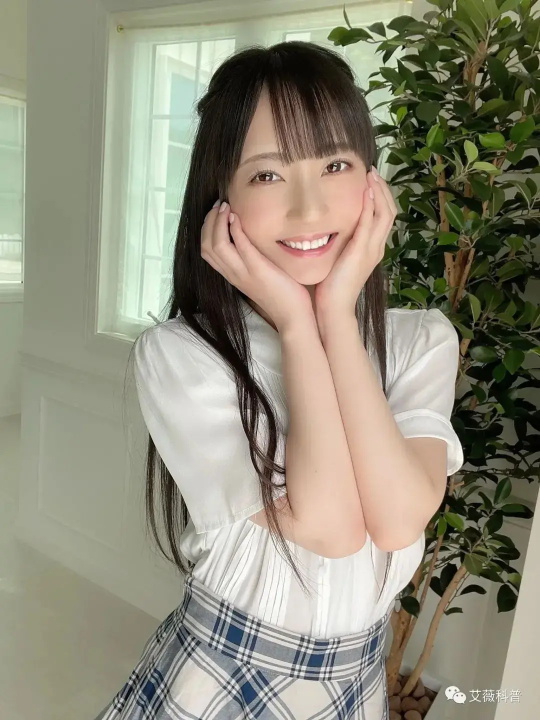 90后尾巴的七泽米亚美图分享，业界最萌萝莉！