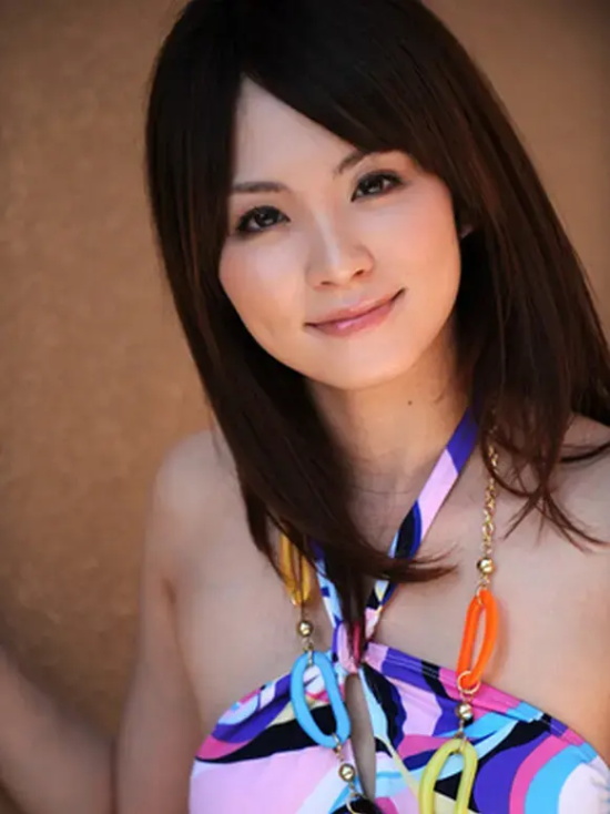 清新脱俗，宅男女神大桥未久日常照片