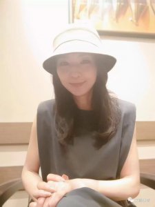 ​气质超群的艶堂しほり美图分享，东京都御姐范！