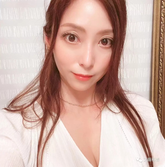 业界校长白木优子写真分享，岐阜县最美风景！