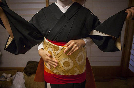 探秘日本艺伎收入令常人难以想象：陪1夜竟达上万