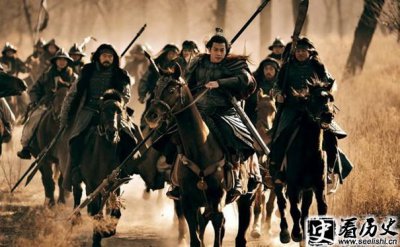 ​官渡之战交战双方介绍 官渡之战兵力投入多少
