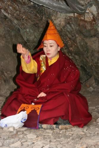 女活佛有哪些 以往活佛都是转世男身