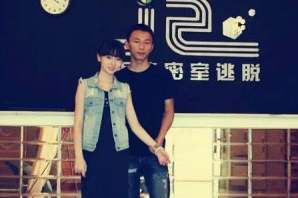 yuki雪雪黑历史真的假的 伏雪一血的故事