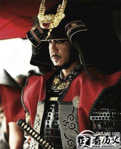 ​鸣梁海战中被李舜臣砍死的日军将领是谁